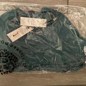 New Sublime Hands-Free Pumping & Nursing Sports Bra - 1x Busty